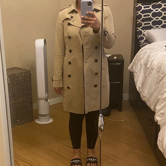 Burberry Trench Coat - Picture 13 of 15